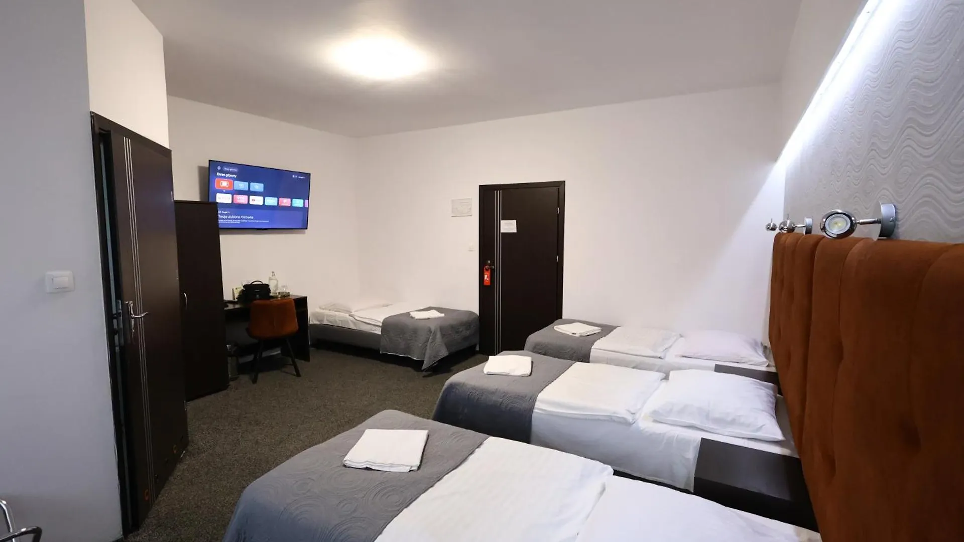 Hotel Junior كراكوفيا